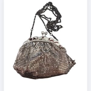 Vintage Whiting & Davis Duramesh Metal Mesh Purse Small Evening Bag Chain Strap